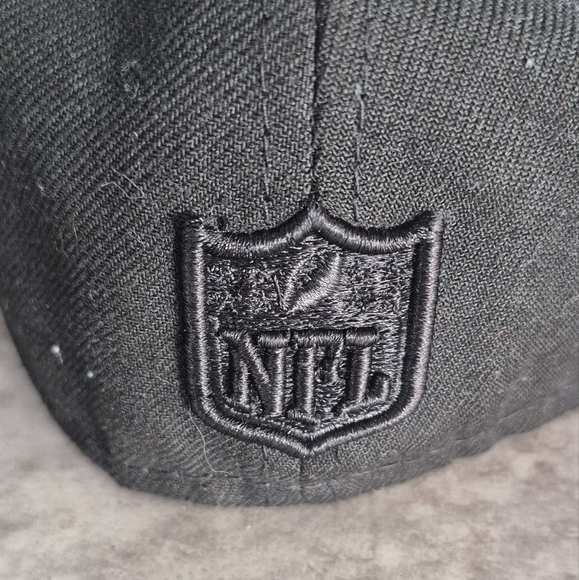 New Era Black Raiders Hat - Picture 4 of 7